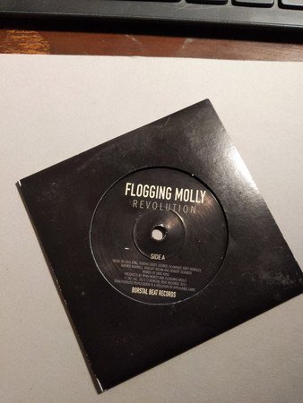 Flogging Molly - Revolution / Speed Of Darkness